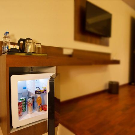 Golden Fortune Inn Hotel Бенґалуру Екстер'єр фото